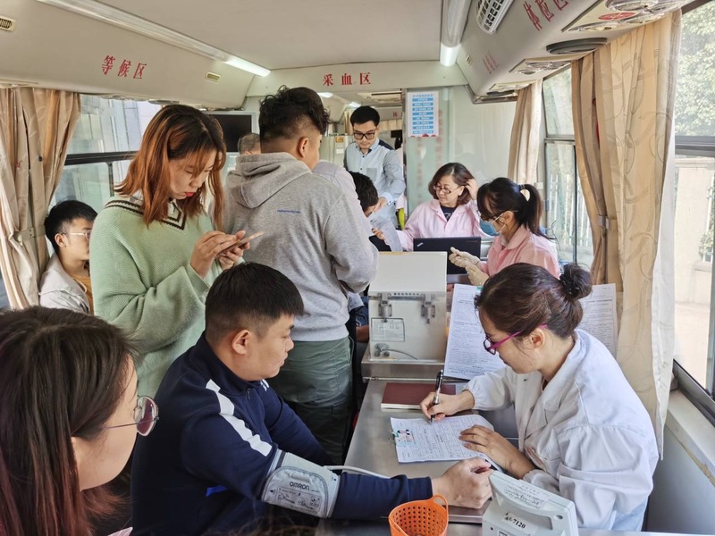 血的傳遞，心的聯(lián)誼